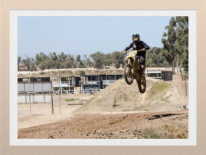 Jumper Framed